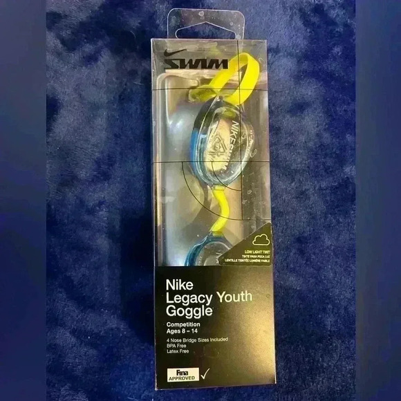 Nike legacy youth googles, ages 8-14 - Picture 1 of 2